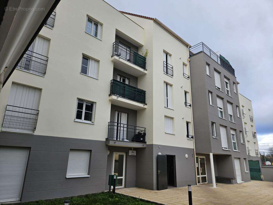 Appartement à MELUN