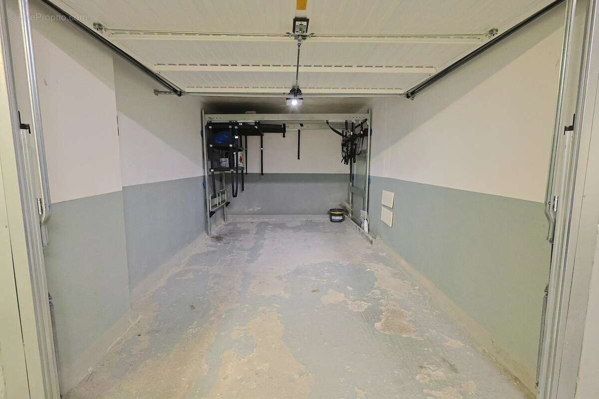 Appartement à VALLAURIS