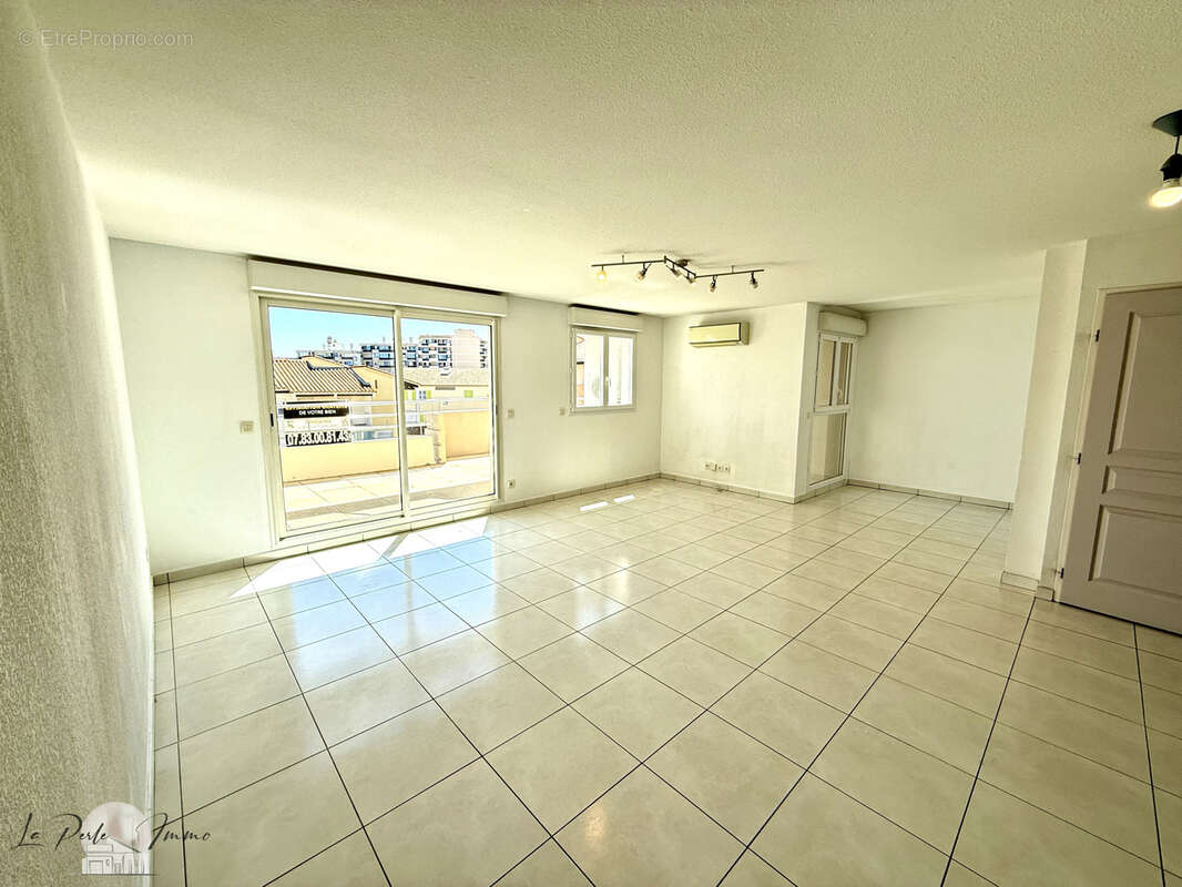 Duplex T3 sur la Marina avec parking - photo 3
