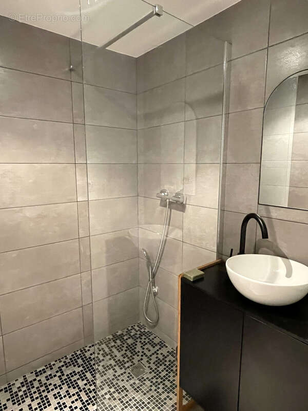 Maison à GREZIEU-LA-VARENNE