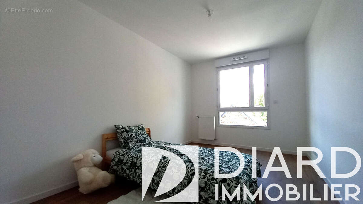 Appartement  trois chambres  dont suite parentale - photo 9