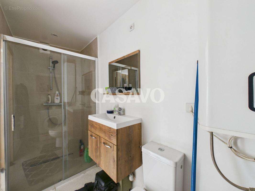 Appartement à AUBERVILLIERS