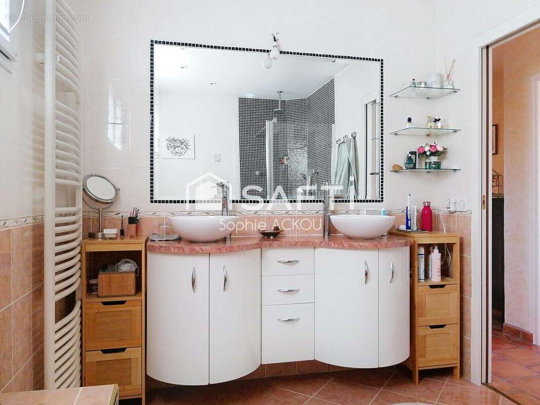 Photo 5 - Maison à LA BATIE-NEUVE