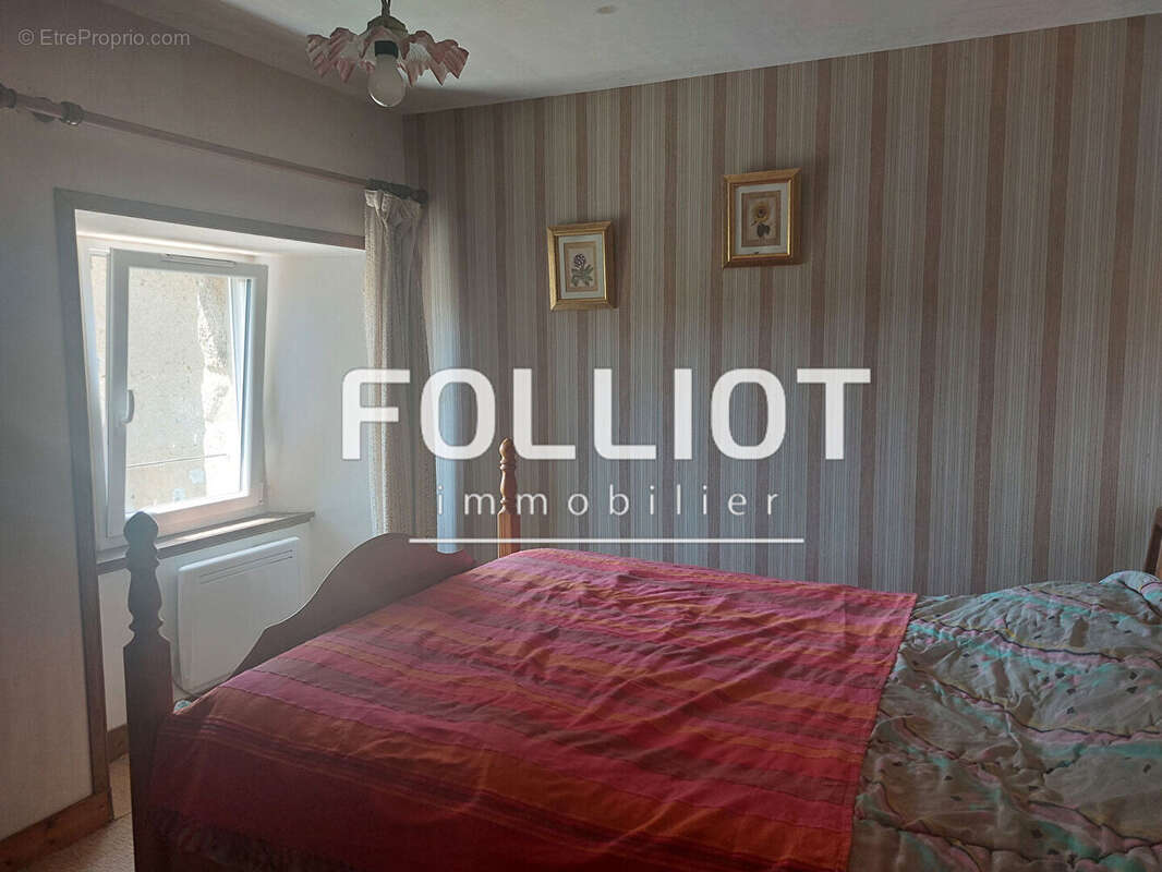 Maison à SAINT-SAUVEUR-LENDELIN