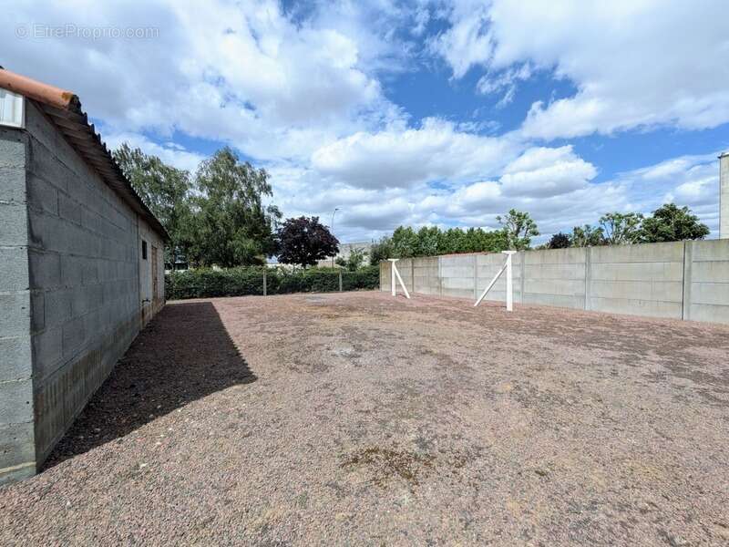 Maison plain-pied 75,5 m² - Thouars (79) - photo 13