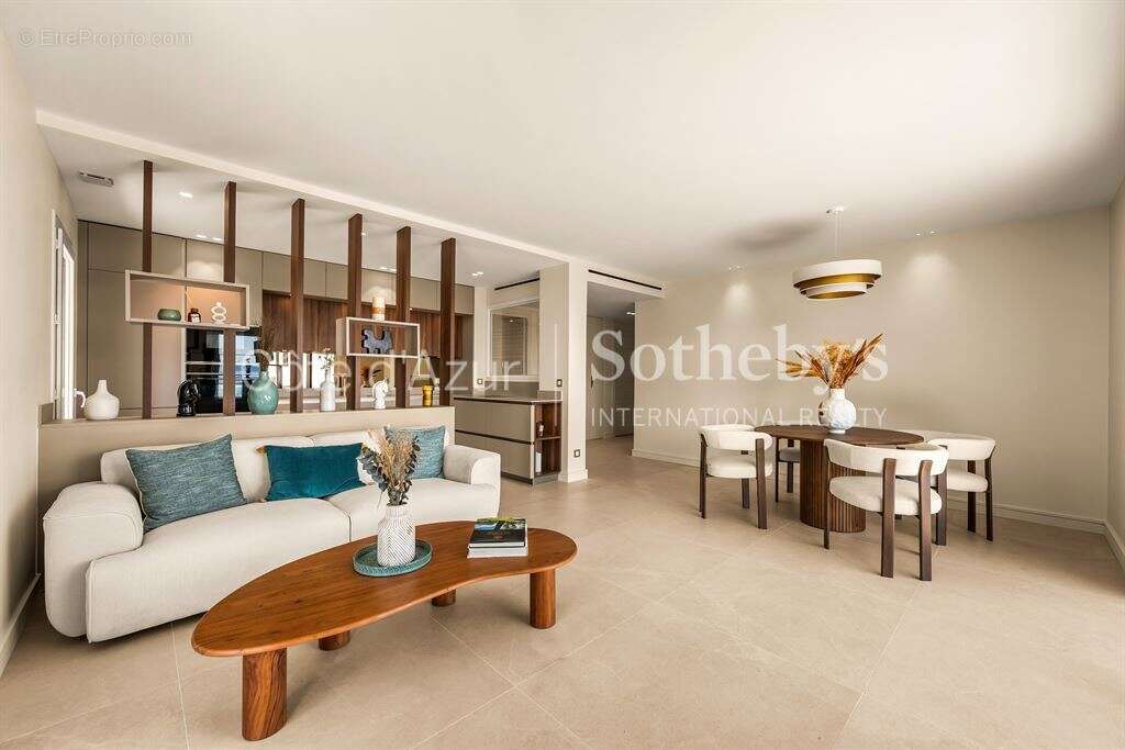 Cannes Oxford : Appartement vue mer 86 m² avec terrasse, résidence recherchée proche Estérel - photo 3