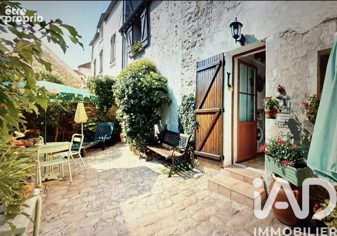 Photo 1 - Maison à TOUQUIN
