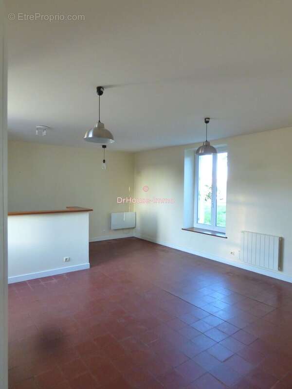 Maison à CHATELLERAULT