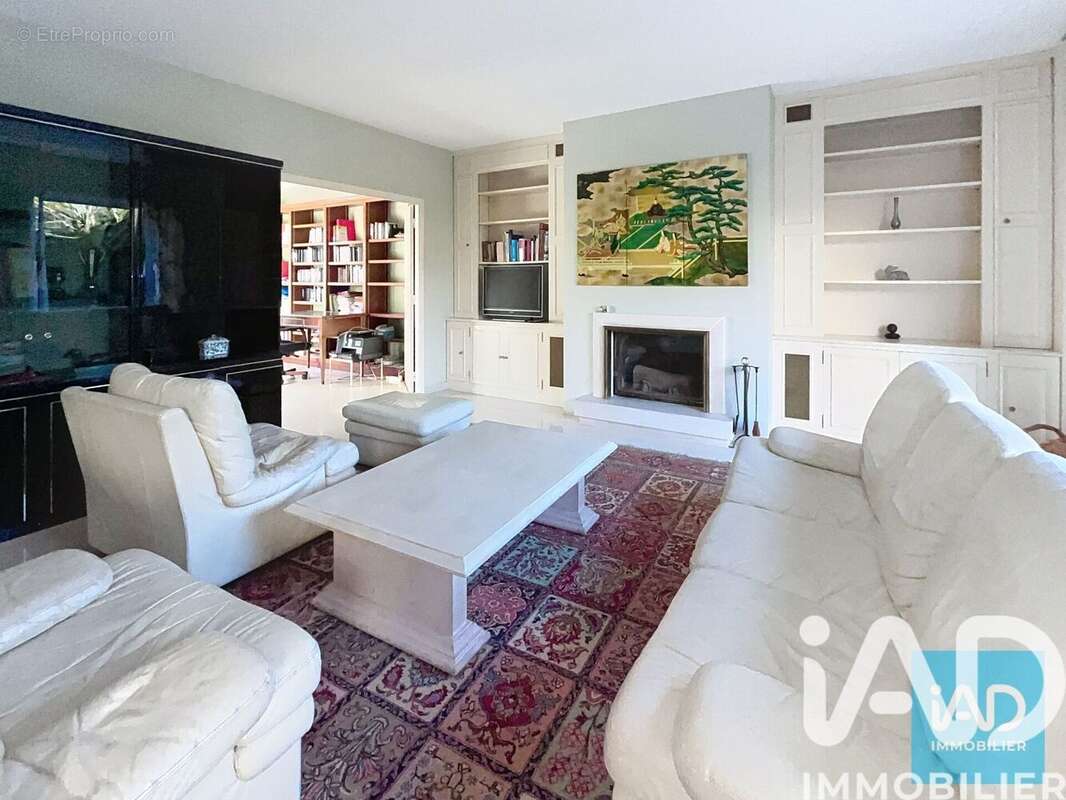 Photo 6 - Maison à LOUVECIENNES