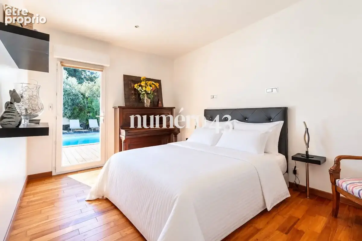 Maison 8 pièces 175 m² à vendre à Vendays-Montalivet (33930) - photo 7