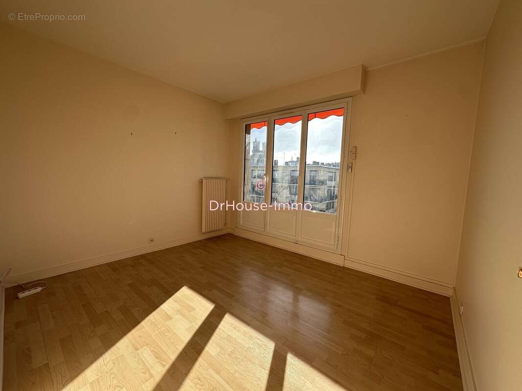 Appartement à MANTES-LA-JOLIE