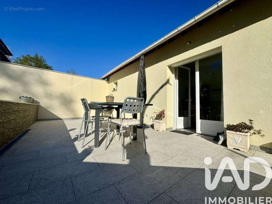 Photo 9 - Maison à LA FERTE-SOUS-JOUARRE