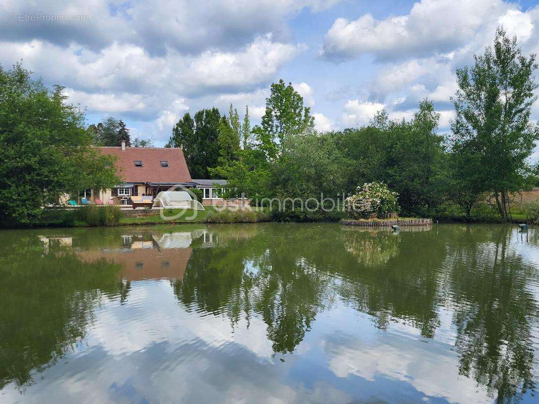 Maison à BOUZY-LA-FORET