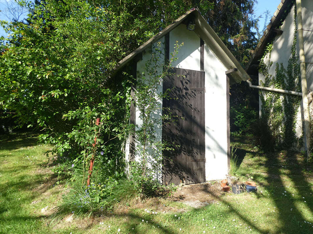Maison à CORMEILLES