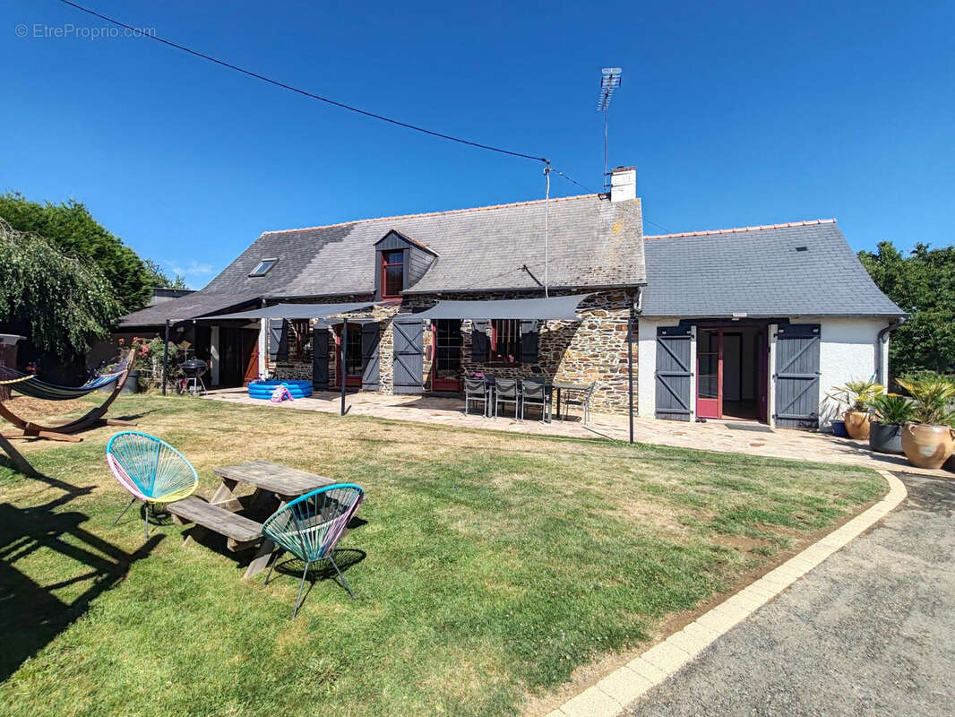 Maison à RETIERS