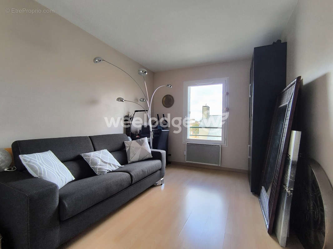 Appartement à JOUY-LE-MOUTIER