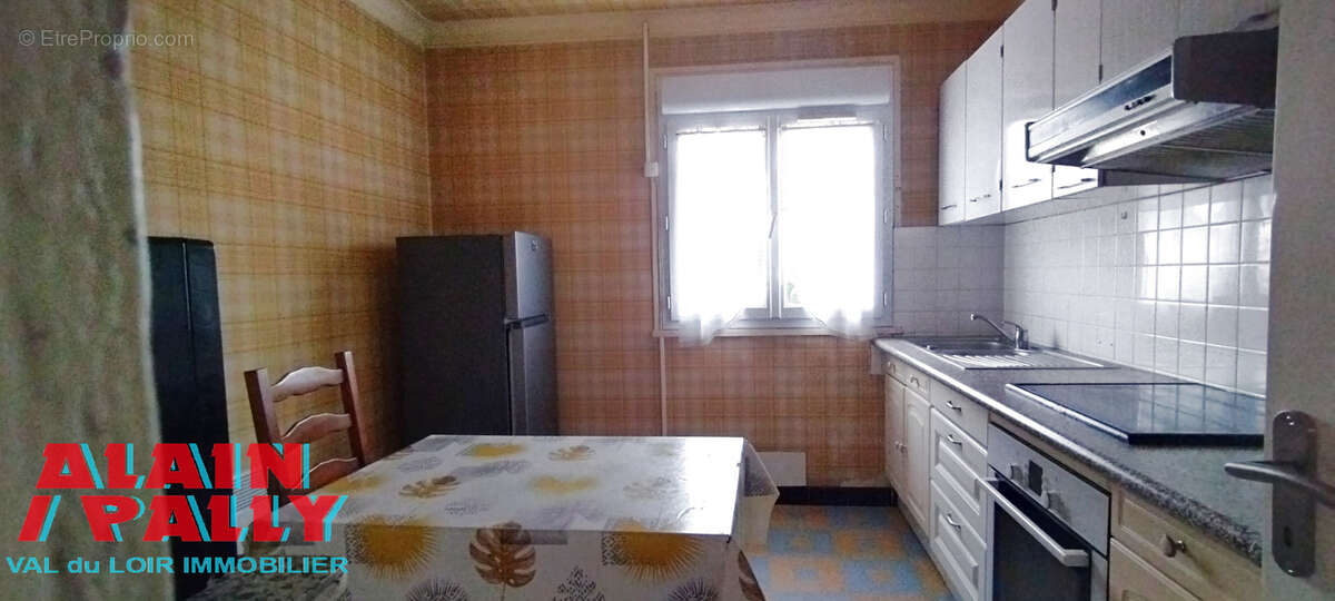 Maison à BROU