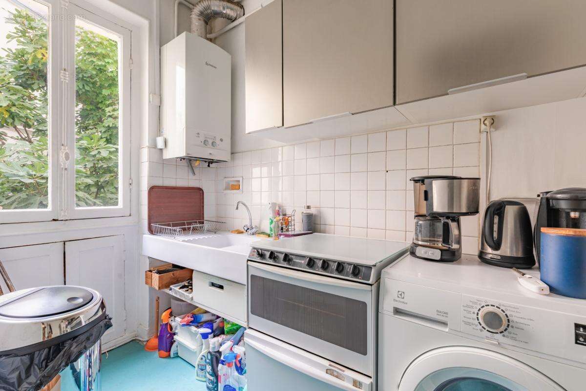 Appartement à PARIS-17E