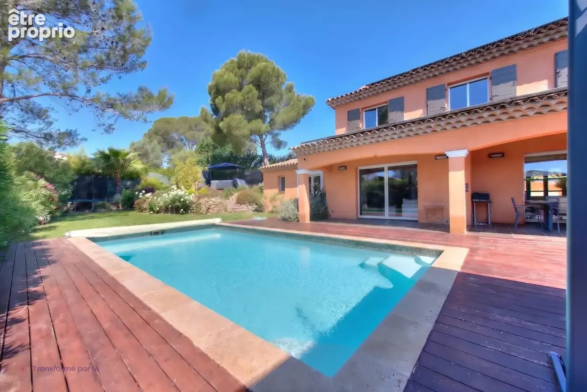 Photo Maison à Frejus au prix de 1 440 000€