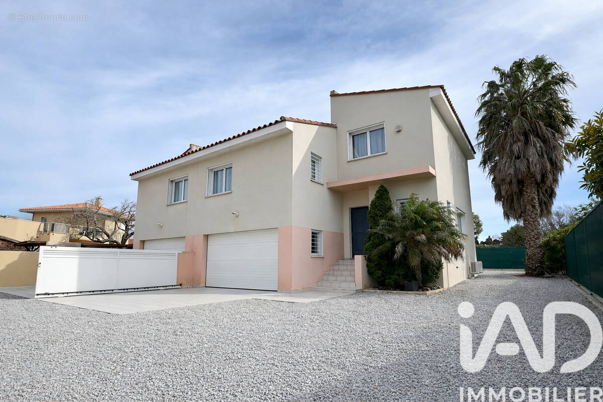 Photo 1 - Maison à VILLELONGUE-DE-LA-SALANQUE