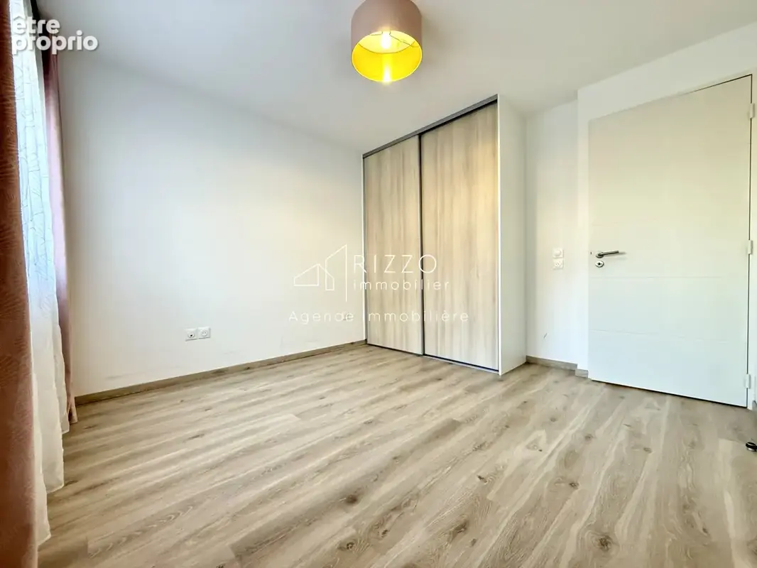 Joli F3 centre ville de Thonon-les-Bains - photo 8