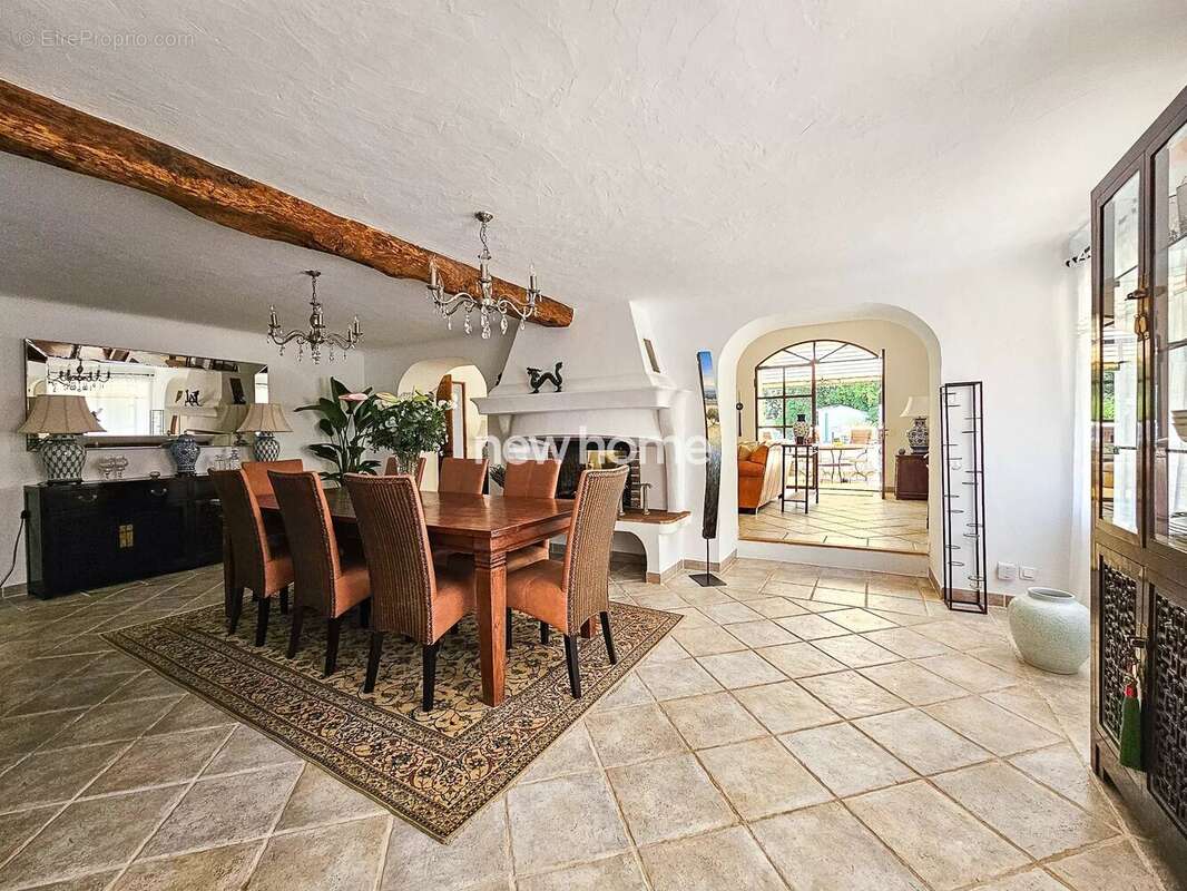 Magnifique bastide en pierre avec jardin clos et belle piscine avec cuisine d?été - photo 22