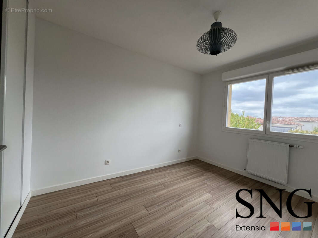 Maison 92 m² à Plaisance-Du-Touch  - photo 6