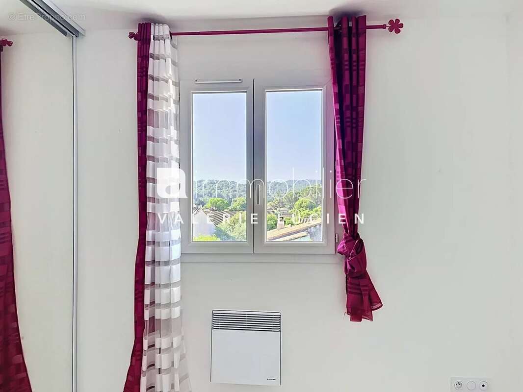 Maison lumineuse avec piscine et terrasse - photo 6
