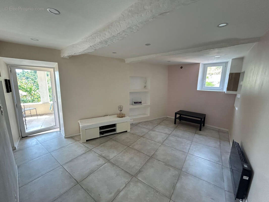 Appartement à BENDEJUN