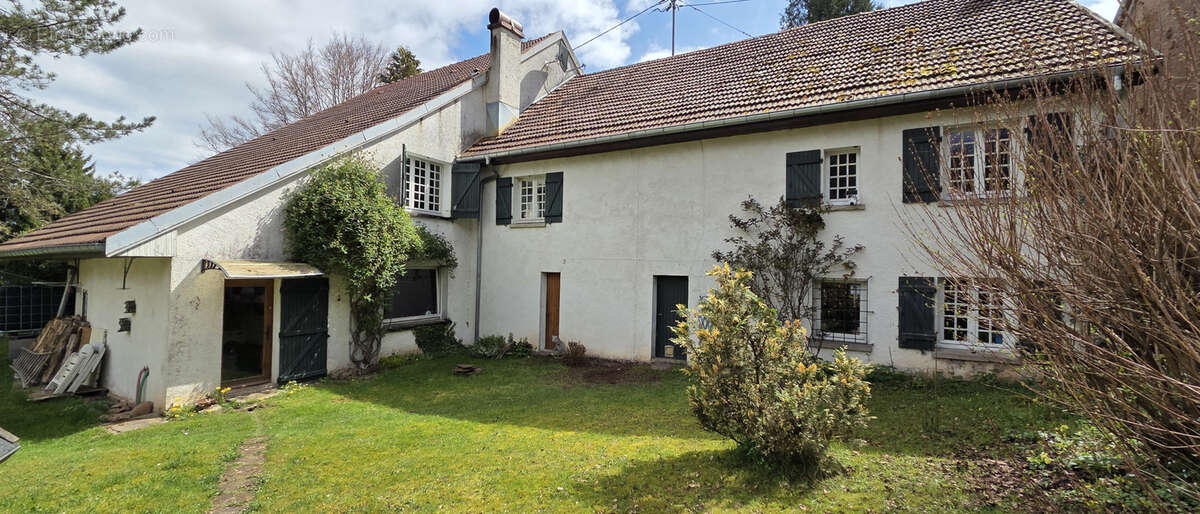 Maison à SAULXURES