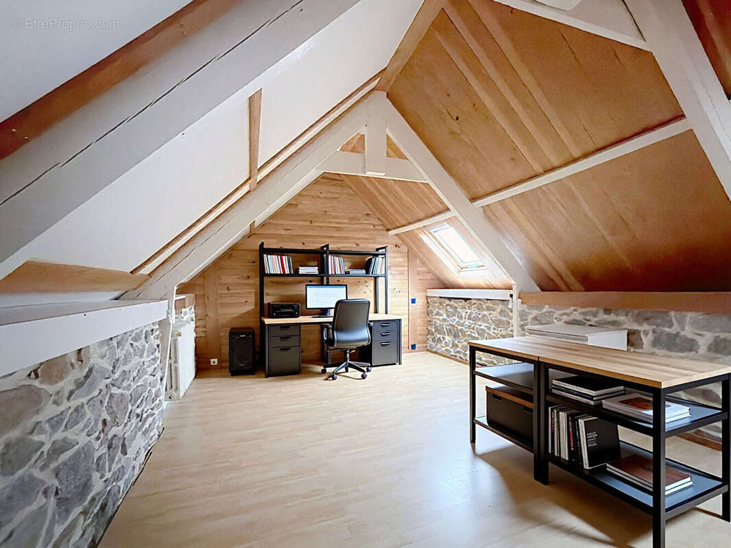 Maison à LANGUEUX