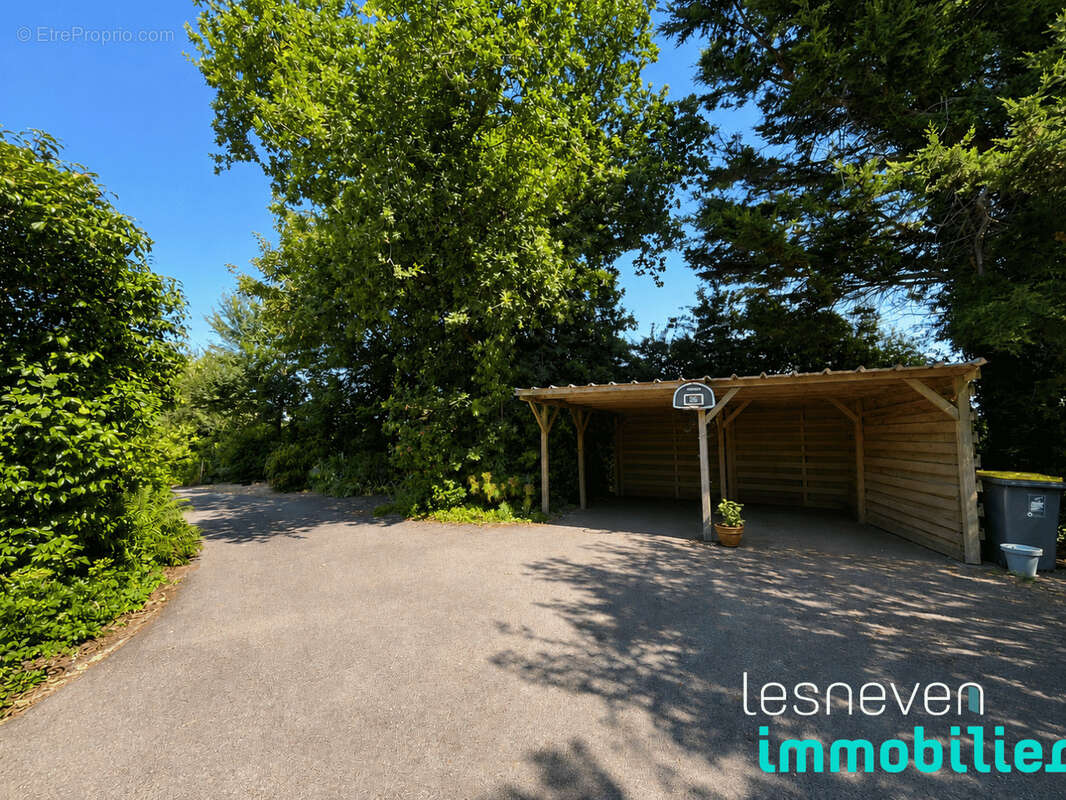 Maison 135 m² à Ploudaniel  - photo 13