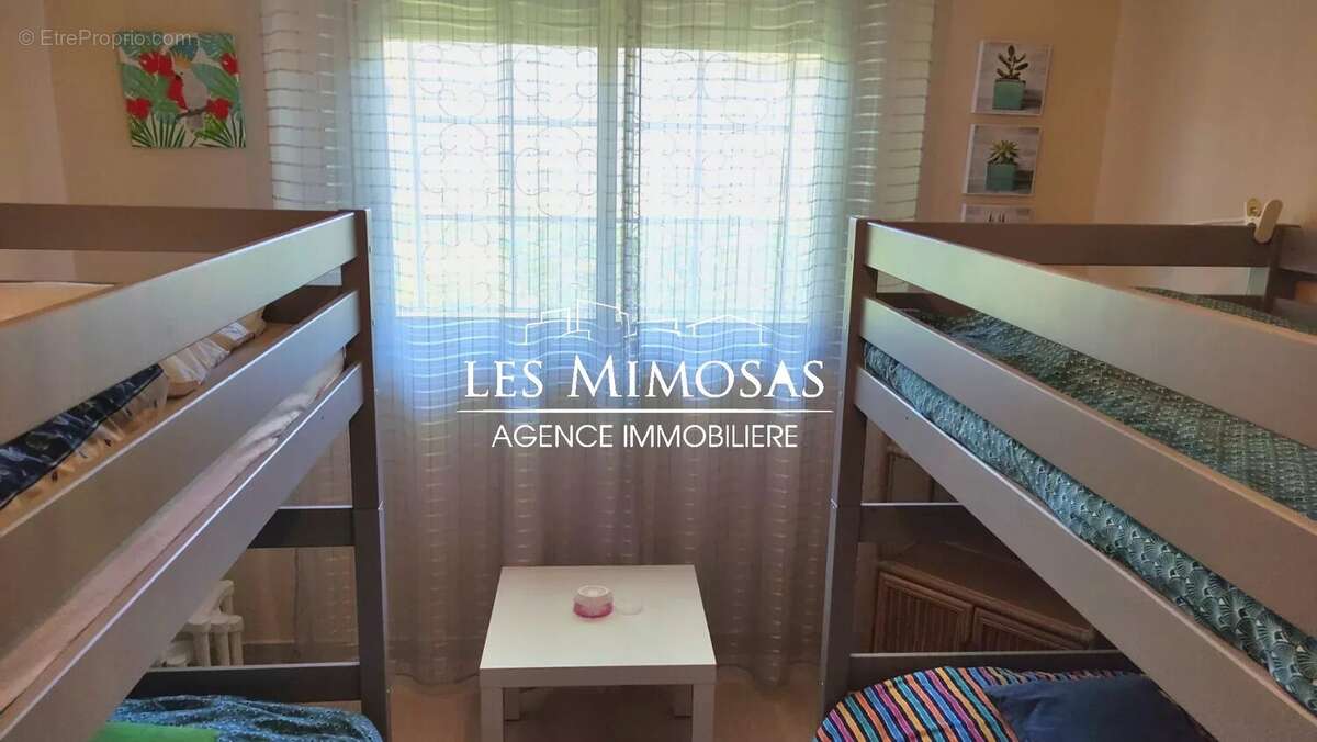 Appartement à FREJUS