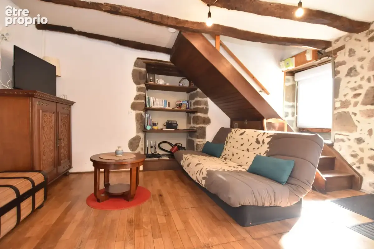 Maison 3 pièces 45 m² à vendre à Saint-Martin-Valmeroux (15140) - photo 4