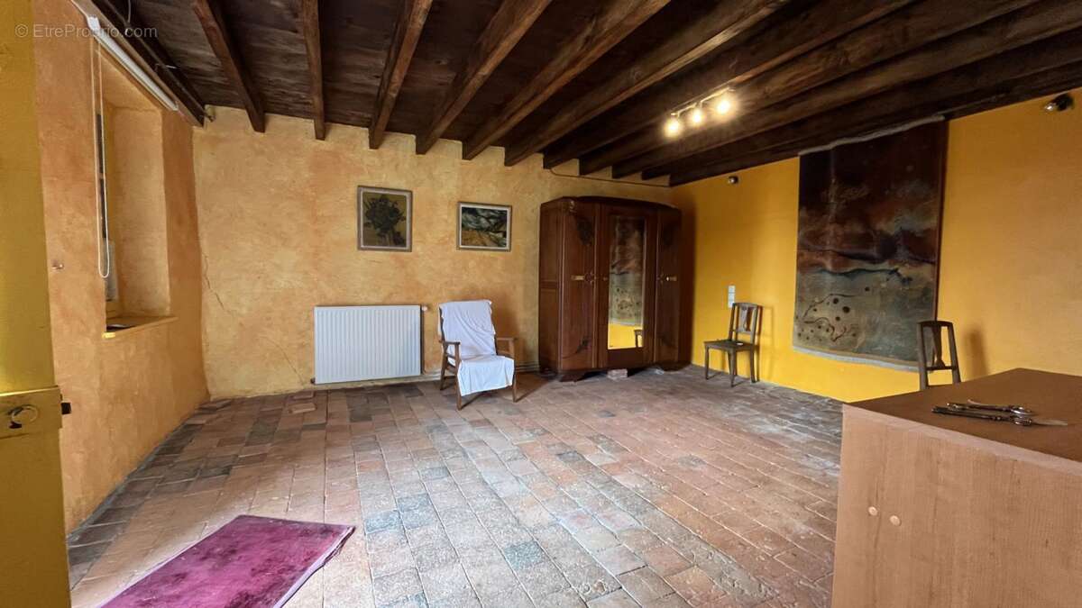 Maison de campagne sur 2 727 m² de terrain avec vue dégagée - photo 7