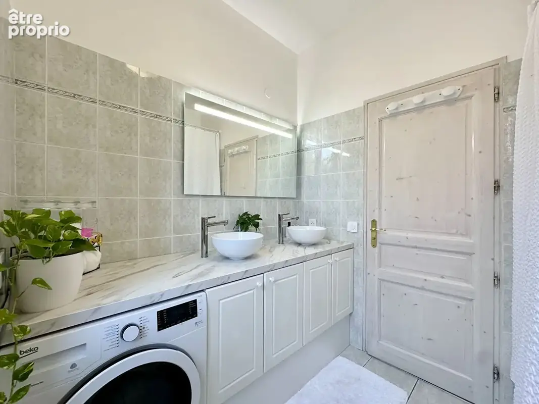 Appartement Bourgeois Albertville 6 pièce(s) 162 m2 - photo 8