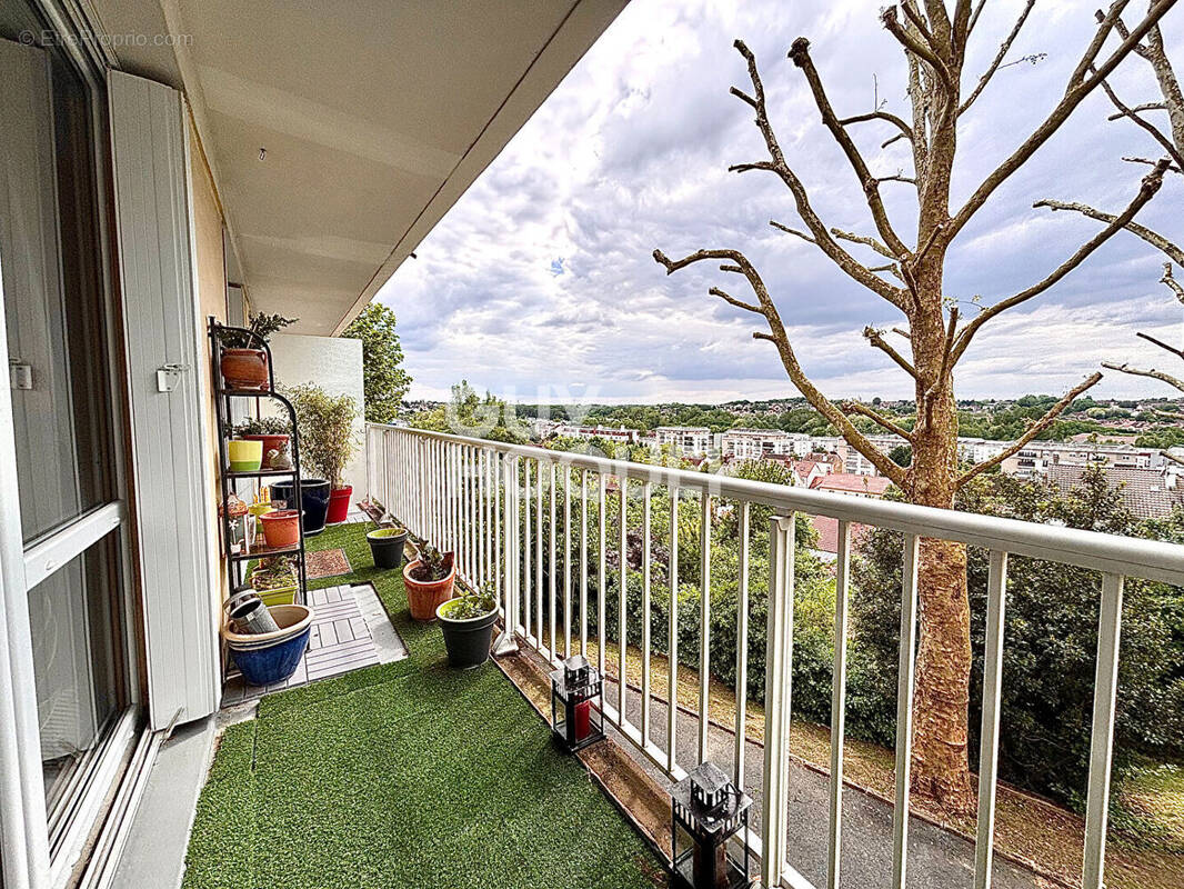 Appartement à CORBEIL-ESSONNES