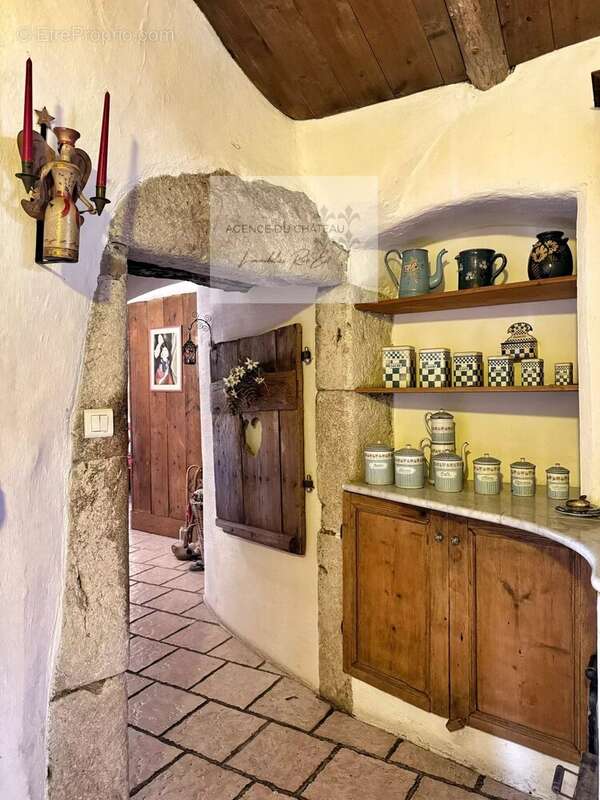 Maison à MENTHON-SAINT-BERNARD
