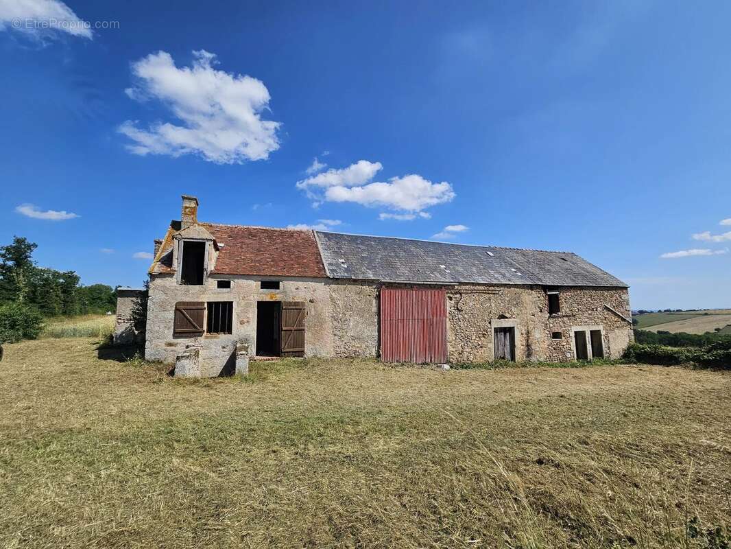 Maison à BUSSIERES