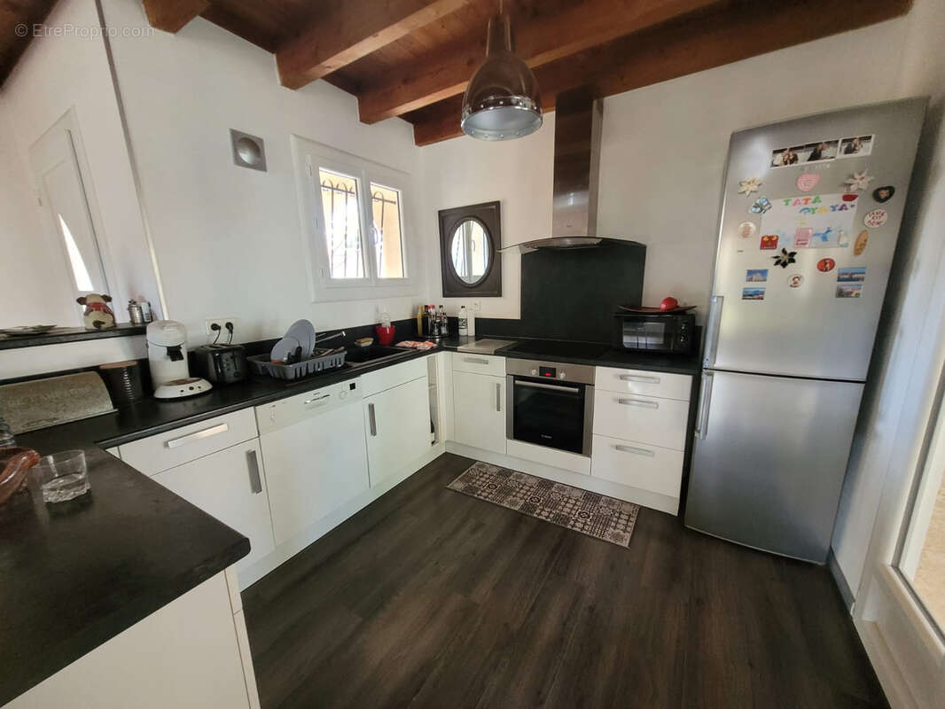 Maison à RODILHAN