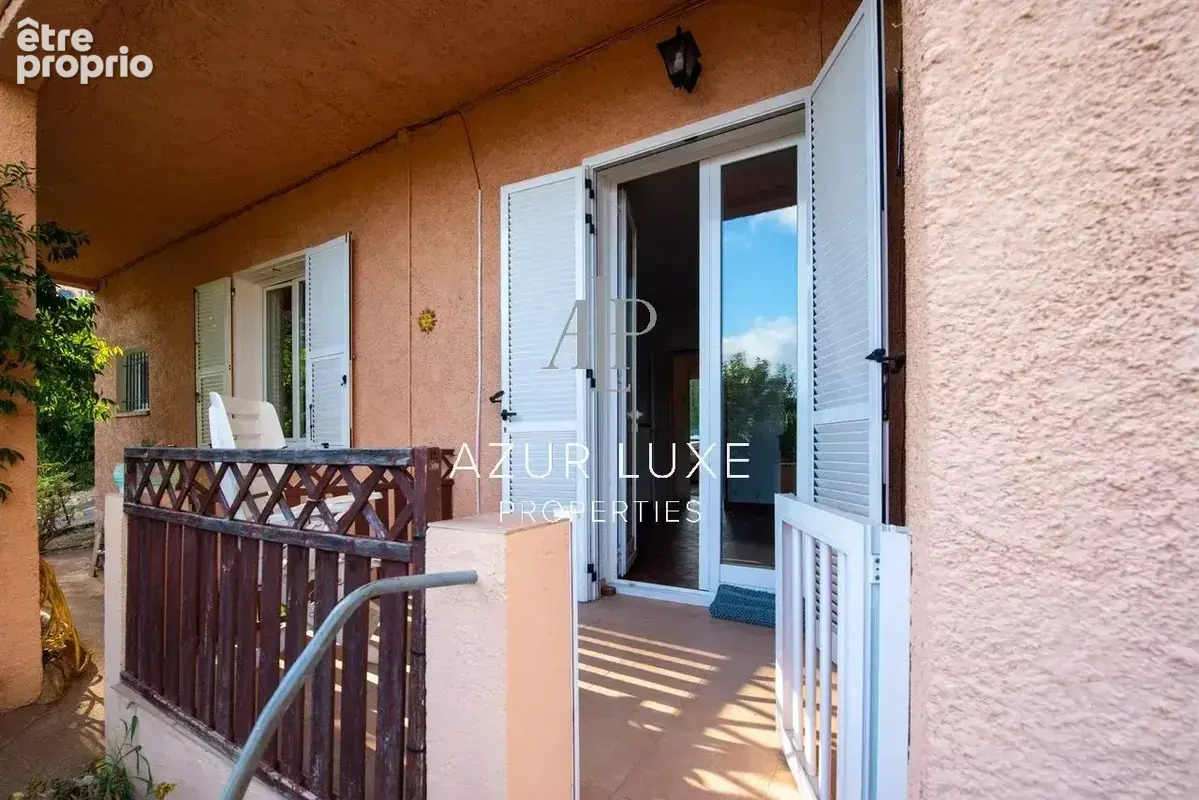 Col de villefranche - rez de villa a renover - parking - vue mer - photo 2