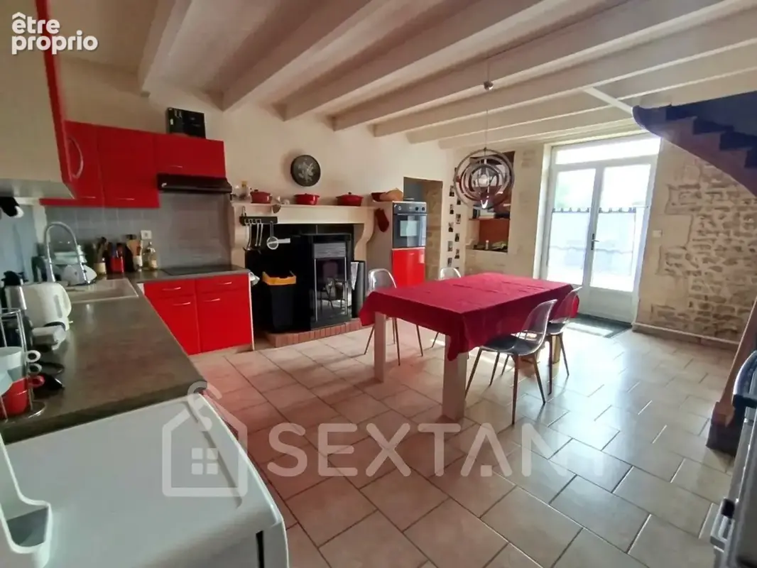 Charmante maison en pierre avec grange et jardin  3 chambres  135 m² habitables - photo 5