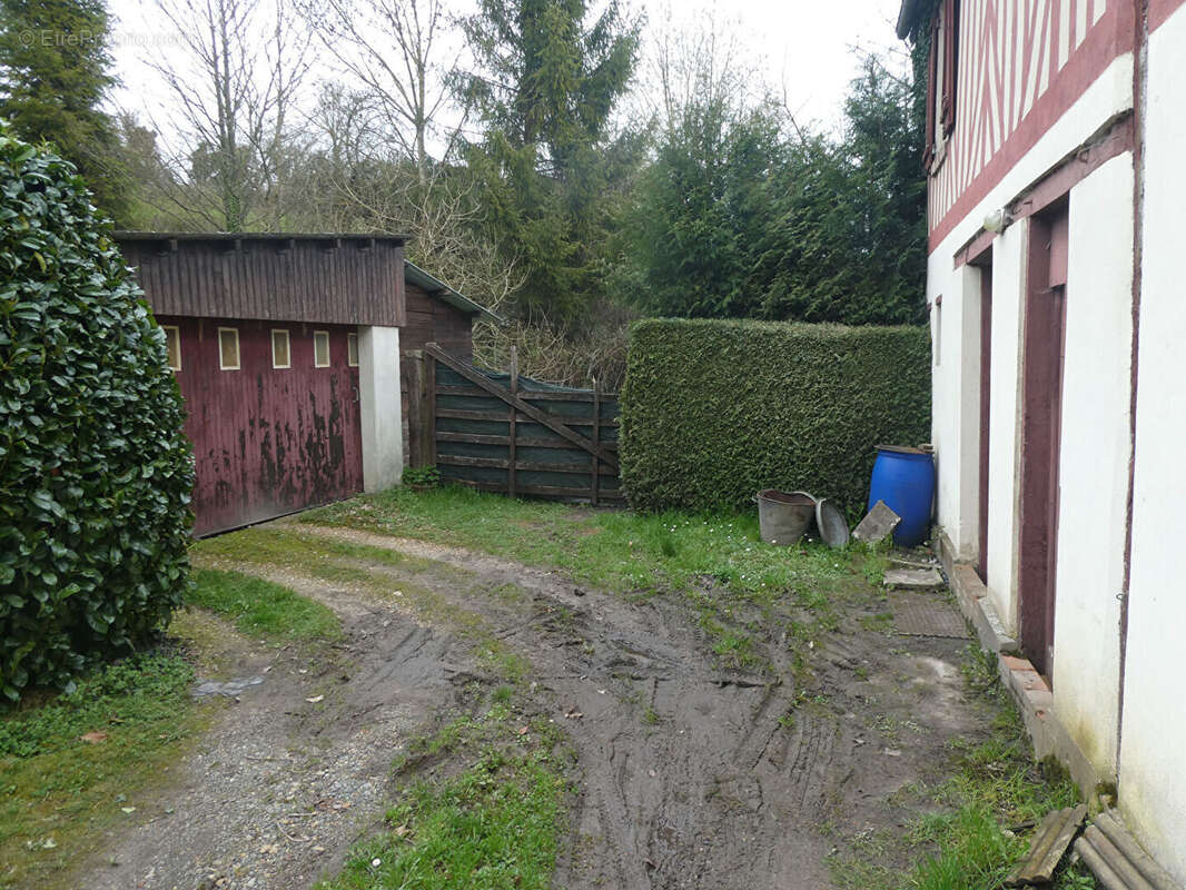 Maison à PONT-L'EVEQUE