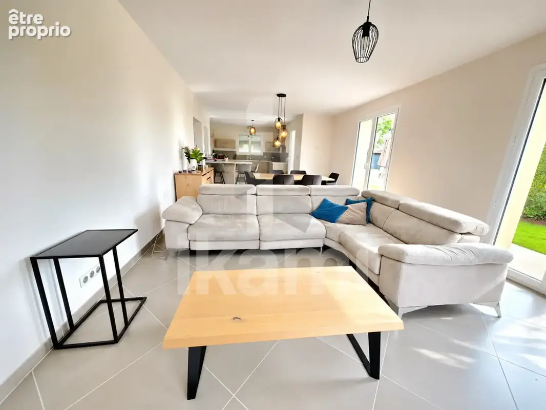 Maison contemporaine de 164 m2 avec piscine - photo 3