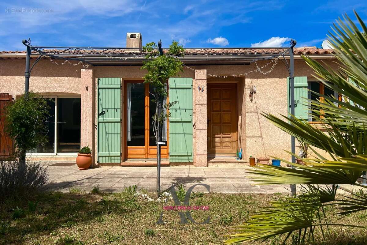 Maison à REGUSSE