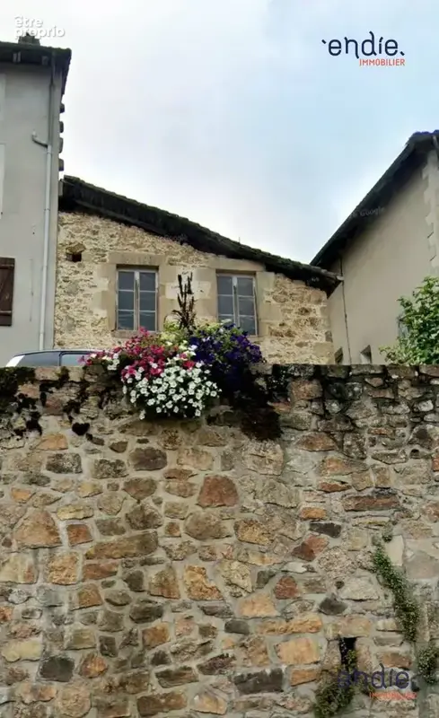 Parking à vendre à Rochechouart (87600) - photo 4