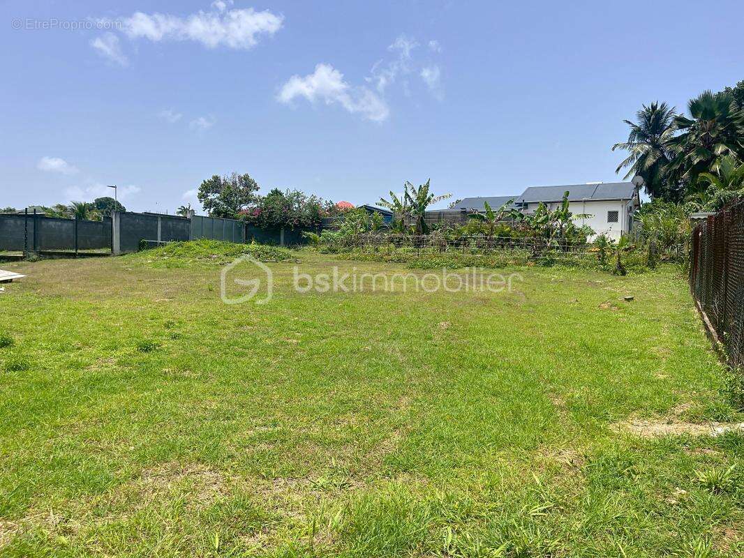 OPPORTUNITÉ RARE À BAIE-MAHAULT – Terrain prêt à construire avec vue montagnes - photo 2