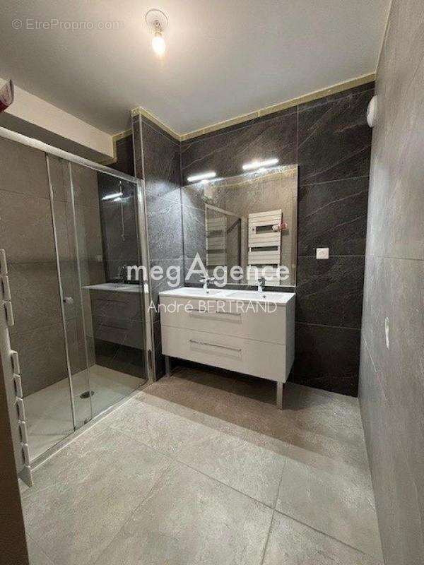 Appartement à BEZIERS