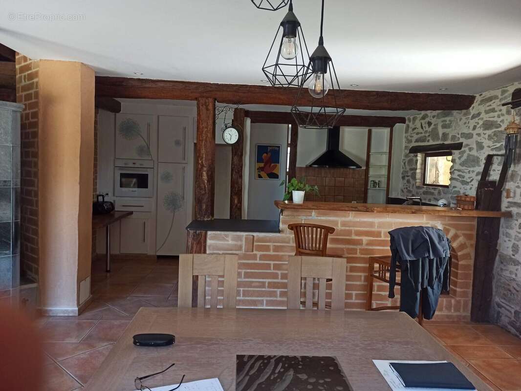 Maison 262 m² à Revel  - photo 4