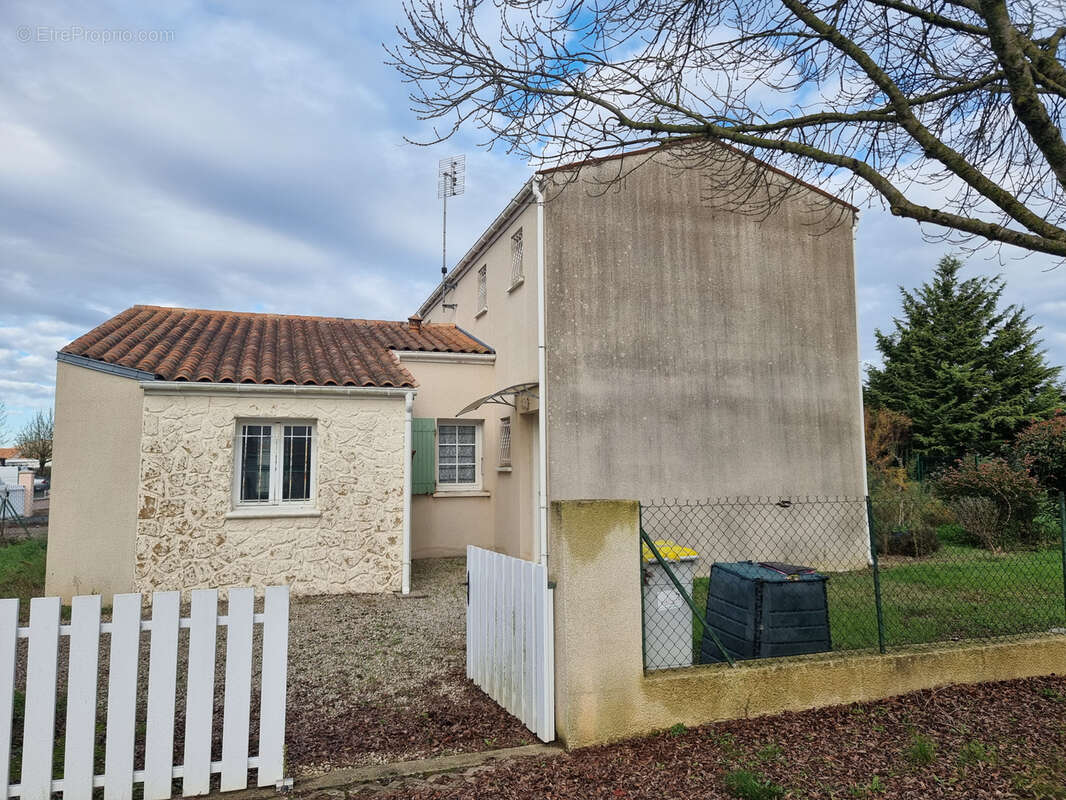Maison à ROCHEFORT